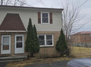 523 Monticello St, Winchester, VA 22601