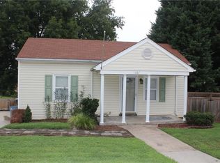 1107 16th St, Greensboro, NC 27405