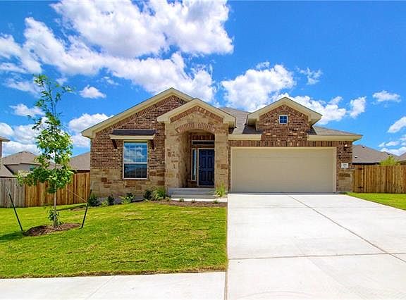2nd image of 713 Manzano Ln