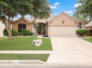 317 Golden Bear Dr, Cibolo, TX 78108
