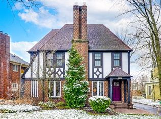 16010 Fernway Rd, Shaker Heights, OH 44120