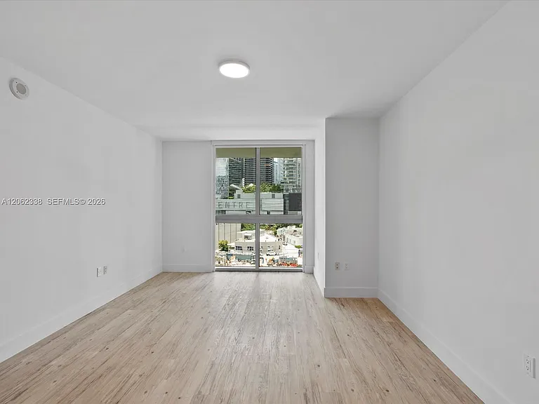 92 SW 3rd St #704 — Photo 42