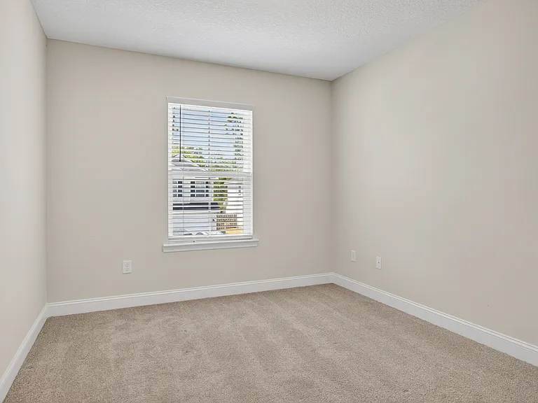 1026 Grayson Ave — Photo 21