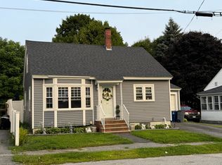59 Lafayette St, Lewiston, ME 04240