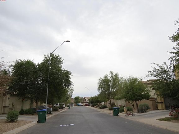 5th image of 40327 W Peggy Ct