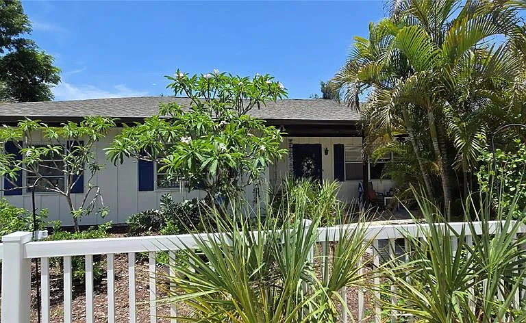 2301 Kalin Ln — Photo 8