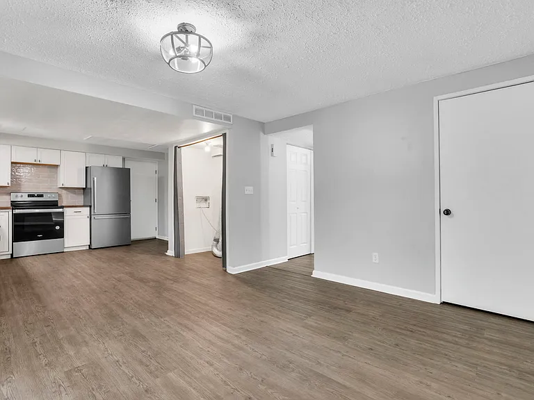 3662 Panama Dr — Photo 19