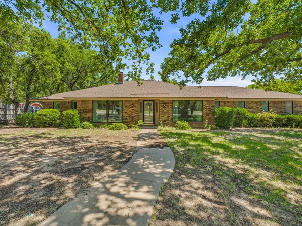1513 Mimosa Cir, Graham, TX 76450