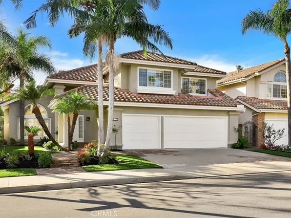 2760 N Roxbury St, Orange, CA 92867