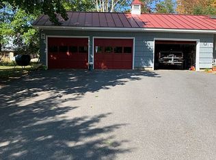 9 Edgebrook Park, Bellows Falls, VT 05101