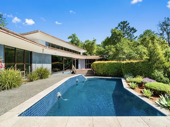 35 Eastridge Dr, Santa Cruz, CA 95060