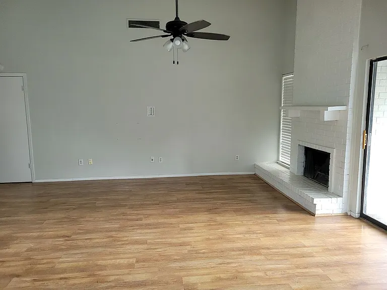 1513 Purdue Cir — Photo 3