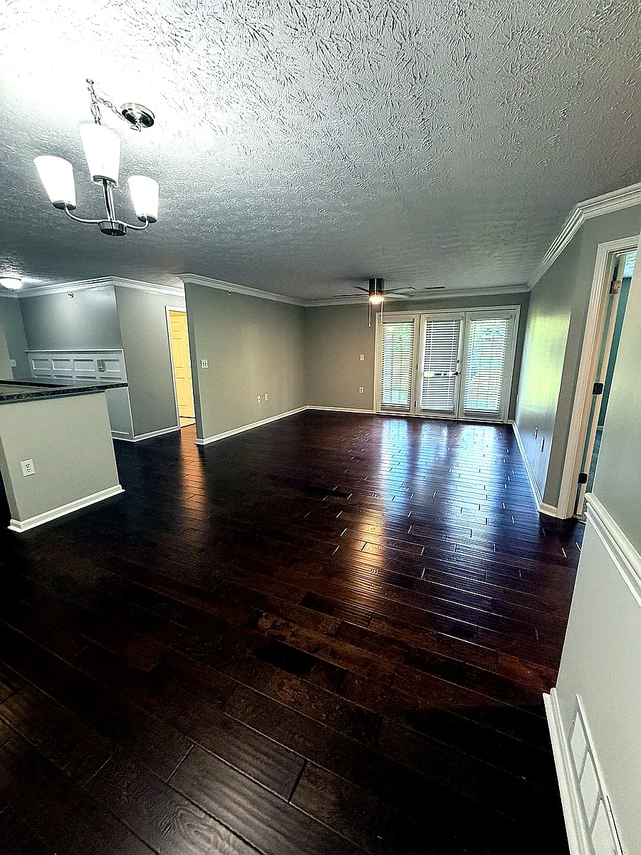 Building Photo - 6501 Matalin Pl #104