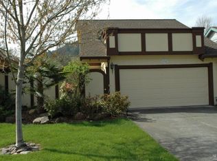 2324 Avenida De Las Brisas, Santa Rosa, CA 95405