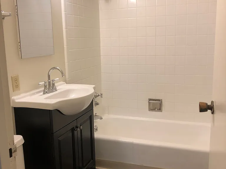 2428 Ellsworth St #205 — Photo 8