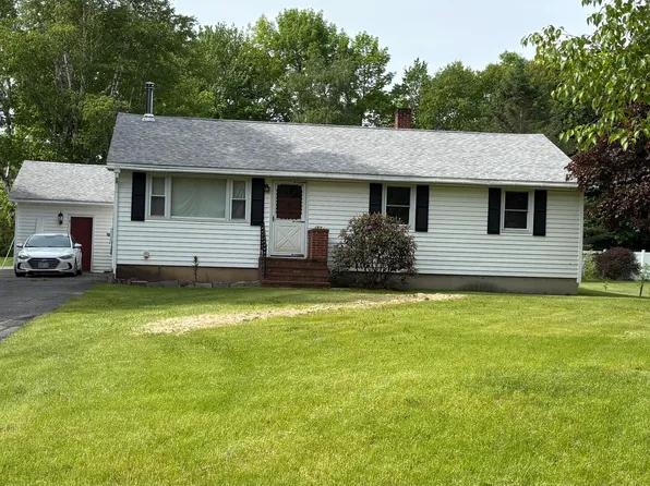 2 Sunrise Circle, Augusta, ME 04330