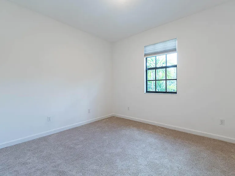 10283 Wellington Parc Dr — Photo 15