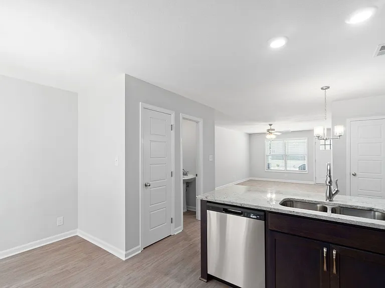 2299 Raleigh Ct #B — Photo 13