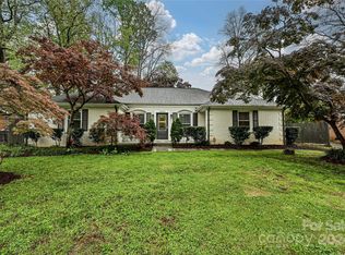 3920 Somerdale Ln, Charlotte, NC 28205