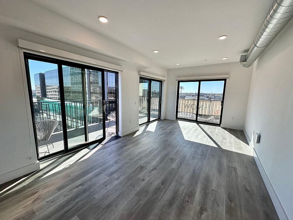 1st image of 2140 1/2 Butler Ave #511A