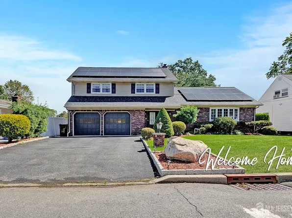 32 Kilfoyle Ave, Fords, NJ 08863