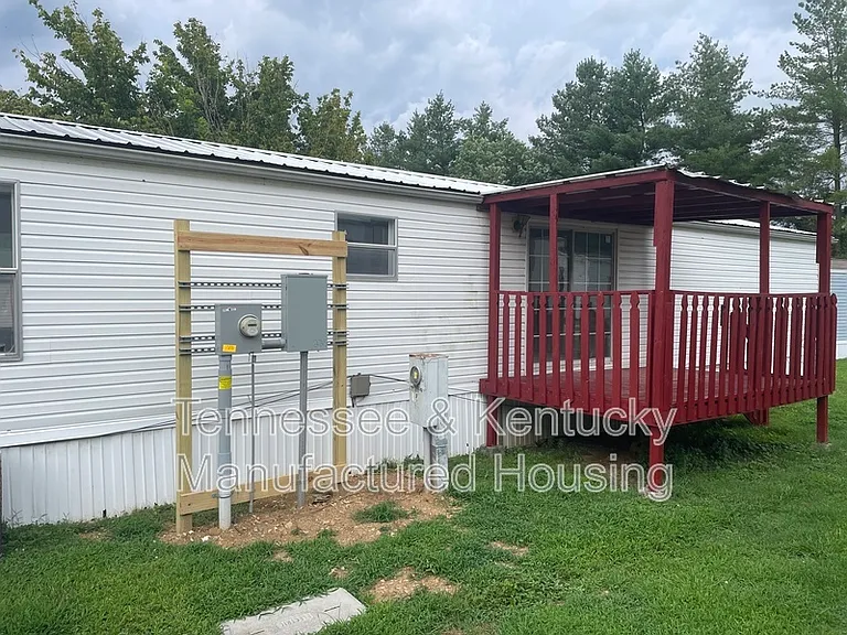 225 Hillsdale Estates Ln — Photo 2