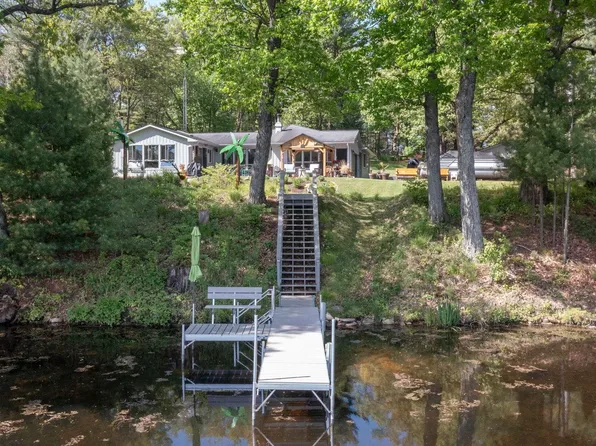 N3720 Primrose Ln, Wautoma, WI 54982