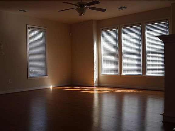 4th image of 4168 San Marco Dr