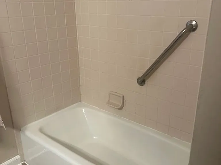 1331 Clark Ave — Photo 5