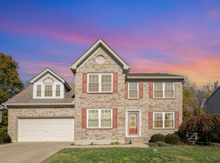 1342 Covedale Ln, Amelia, OH 45102