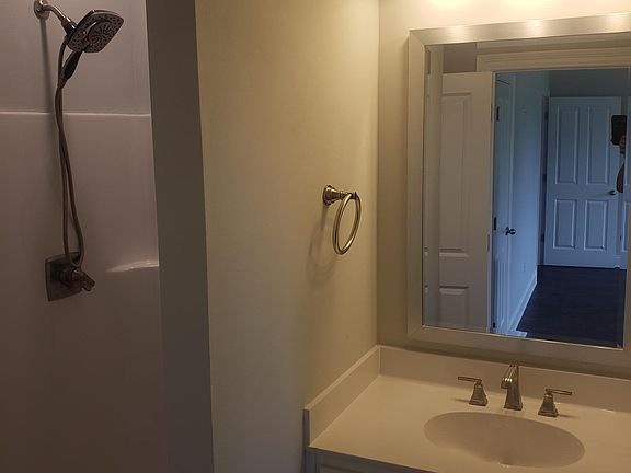Master Shower room