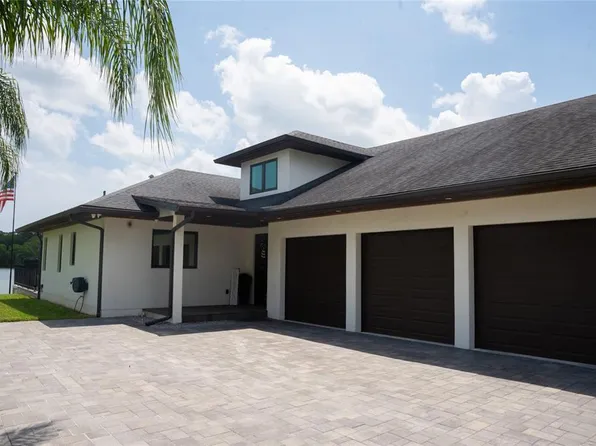 995 Stacy Ln, New Smyrna Beach, FL 32168