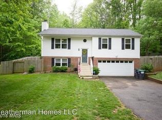 6 Rocky Stone Dr, Stafford, VA 22556