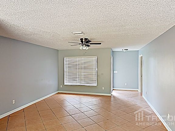 3rd image of 7305 SW 8th Ct