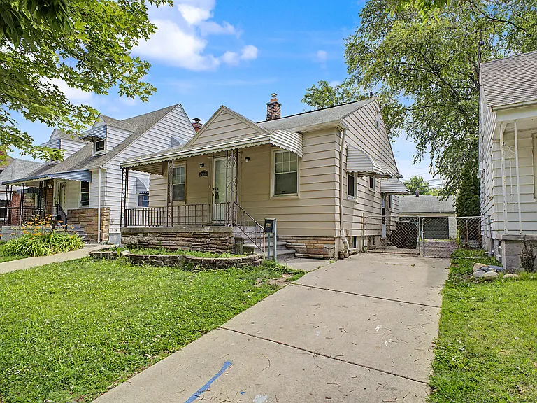 4580 Westland St — Photo 1