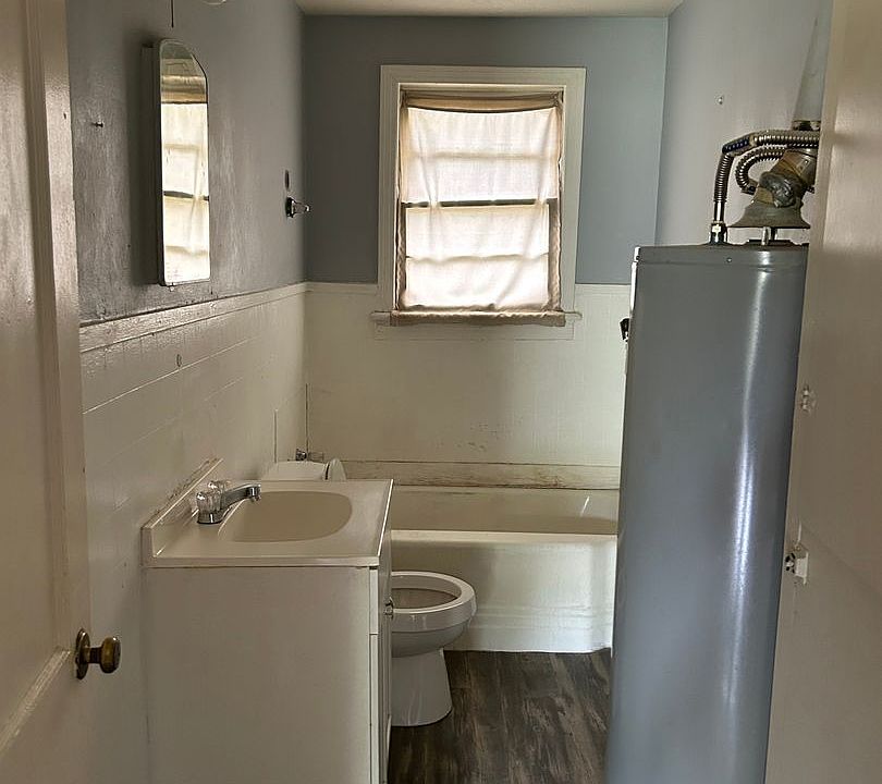 2501 Malcolm St, Shreveport, LA 71108 Zillow