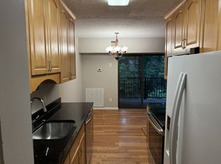 11604 Stoneview Sq APT 12C, Reston, VA 20191