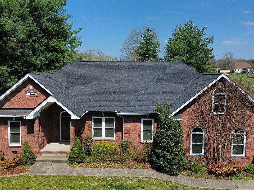 1st image of 213 Bradshaw Rd