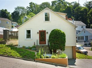 6 Samstag Ave, Ossining, NY 10562