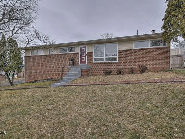 806 Hollis St, Kingsport, TN 37660