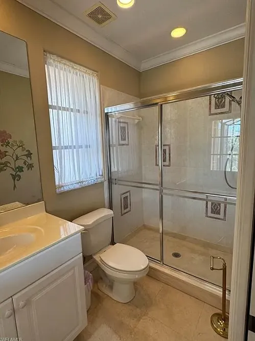 3 bed, 2859 sqft, $2,000 — Photo 4