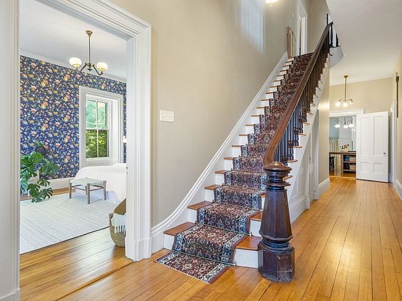 4th image of 75 South Street