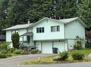 9099 Pinedale St, Juneau, AK 99801