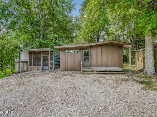 1885 Silver Creek Rd, Crosby, MS 39633