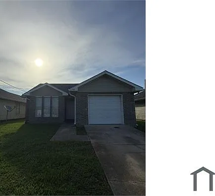 1821 Squire Ct — Photo 1