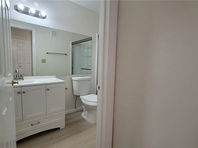 1375 E Hacienda Ave #102 — Photo 29