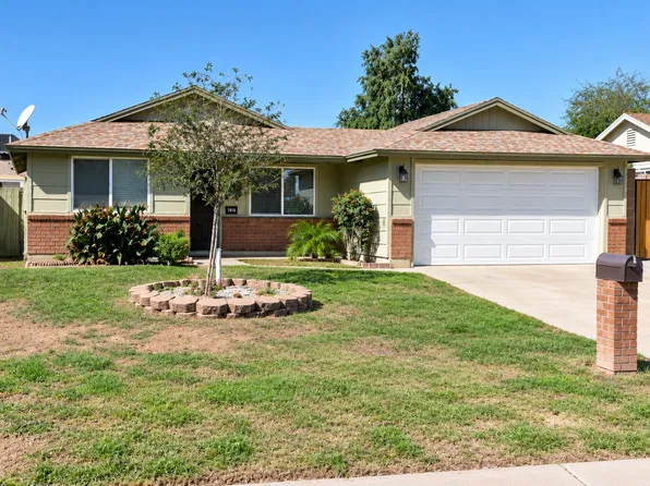 2010 N Arrowhead Dr, Chandler, AZ 85224