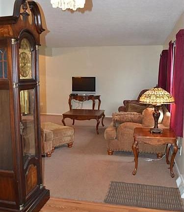 2nd image of 6367 Beverly Dr