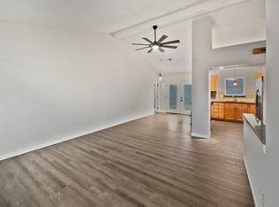 5727 Walnut Creek Blvd, Saint Charles, MO