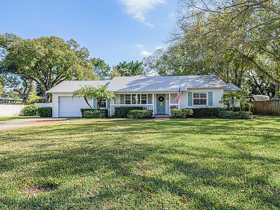 3rd image of 2180 Seville Avenue